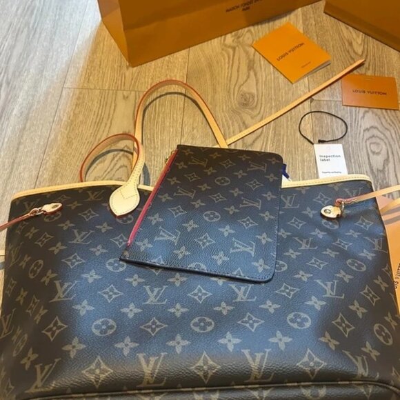 Elegant Louis Vuitton Monogram canvas bag, a timeless classic of the house. - Picture 5 of 9
